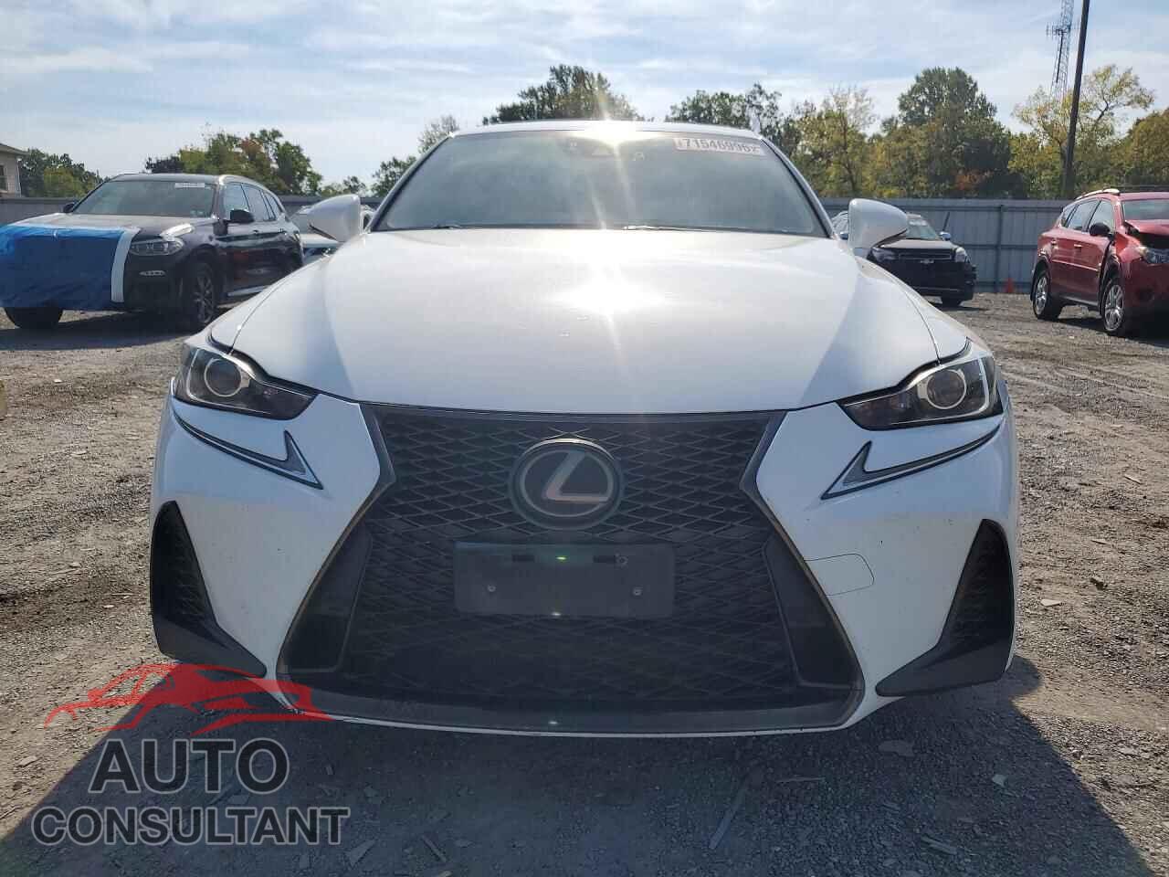LEXUS IS 2018 - JTHBA1D20J5063559