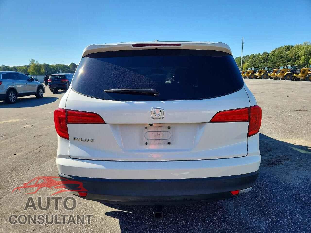HONDA PILOT 2018 - 5FNYF5H50JB010464