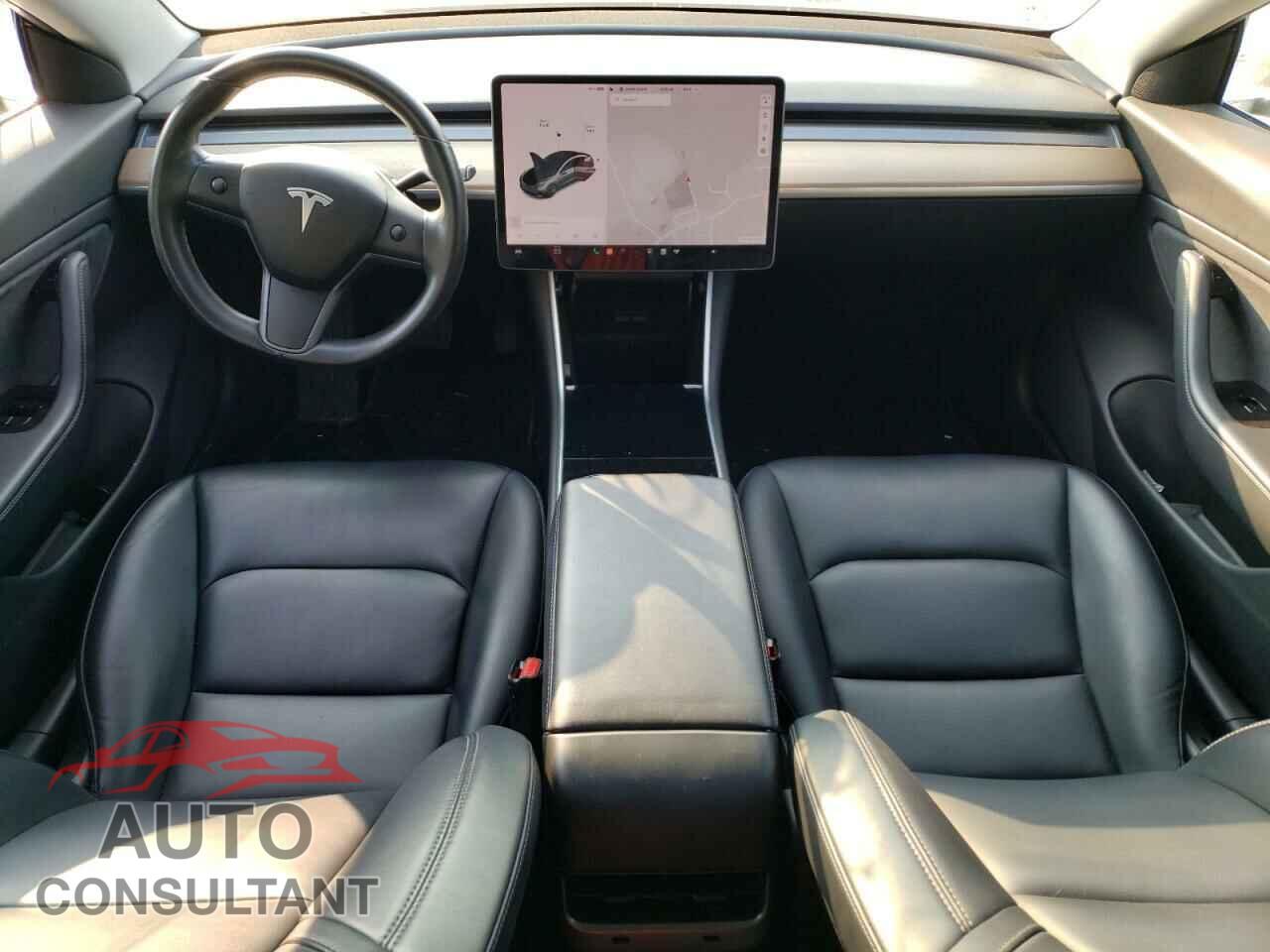 TESLA MODEL 3 2018 - 5YJ3E1EB1JF129012