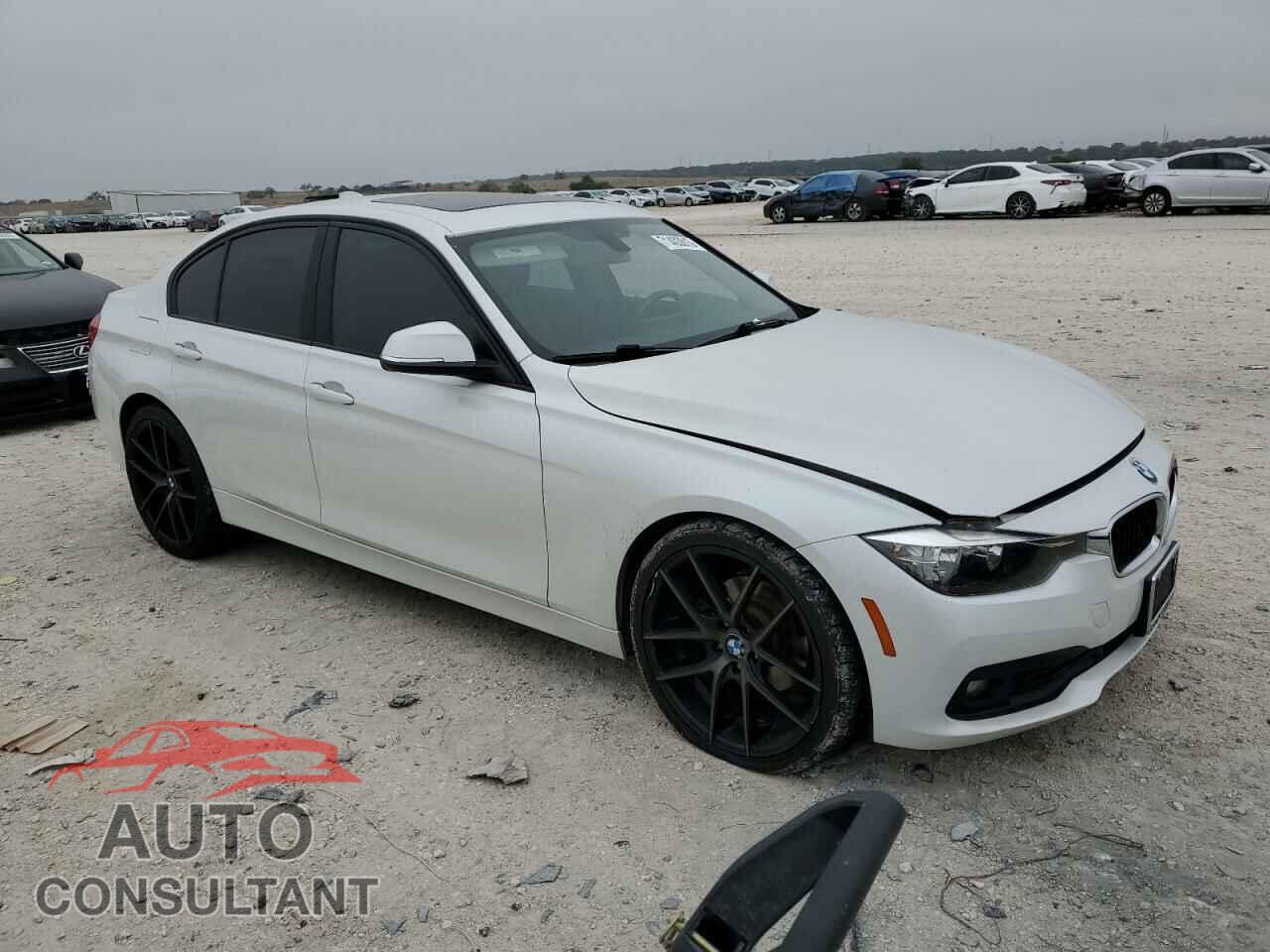 BMW 3 SERIES 2016 - WBA8E5G55GNU20964