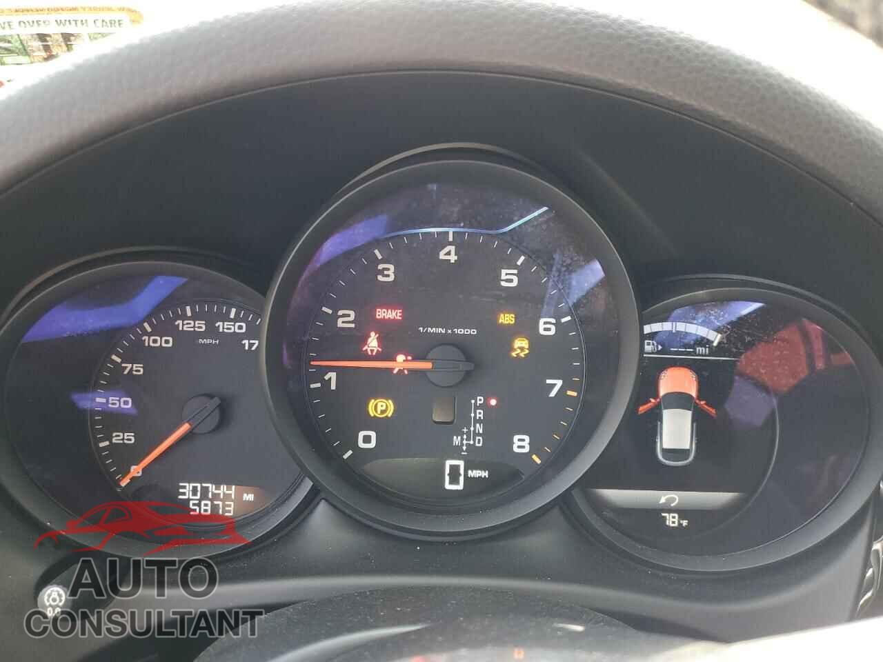 PORSCHE MACAN 2017 - WP1AA2A56HLB06615