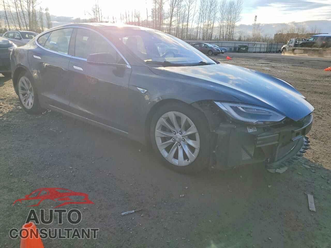TESLA MODEL S 2016 - 5YJSA1E2XGF143684