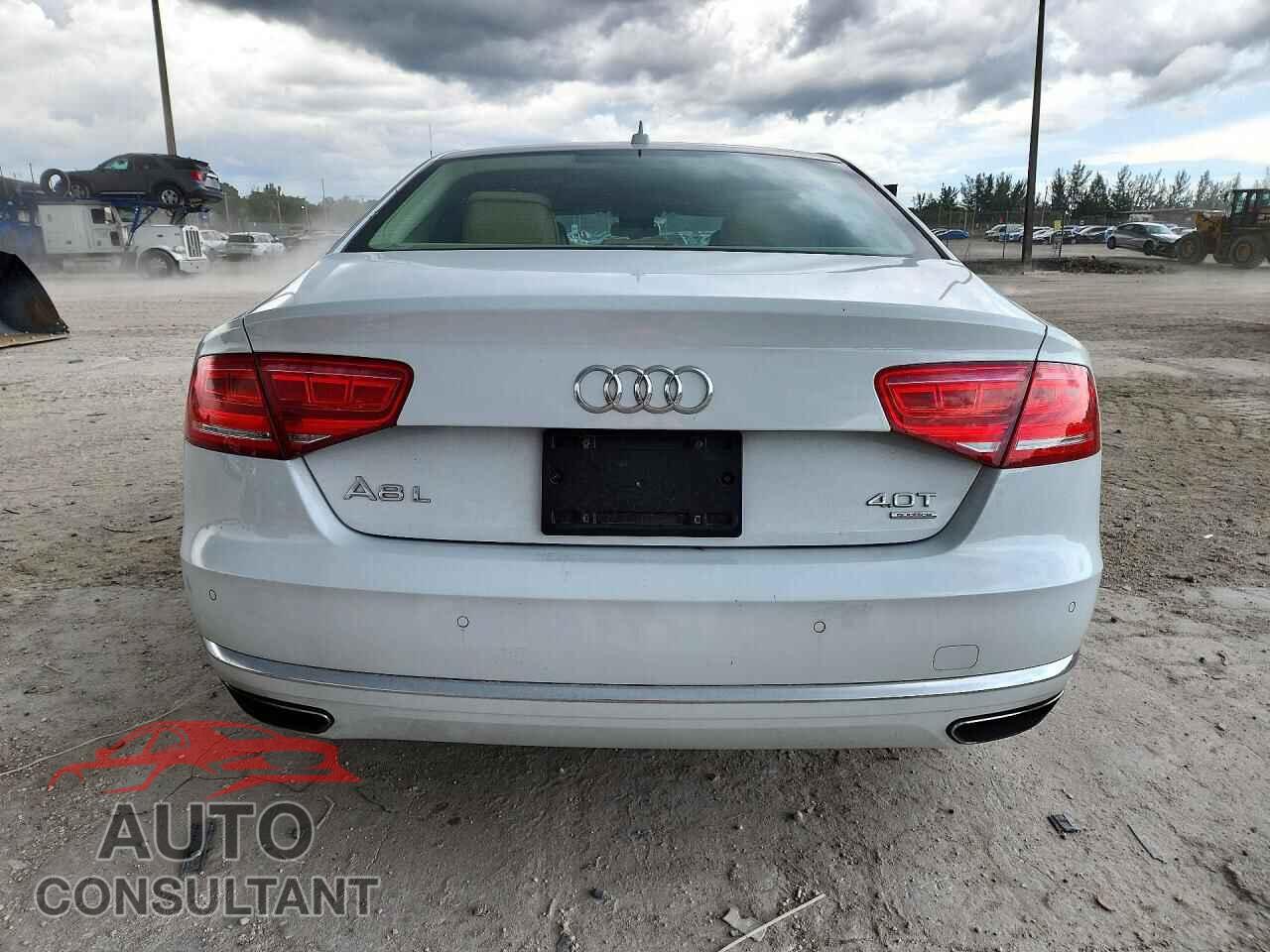AUDI A8 2013 - WAUR2AFD6DN008935