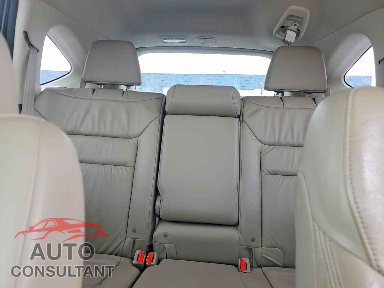 HONDA CRV 2012 - JHLRM4H79CC024260