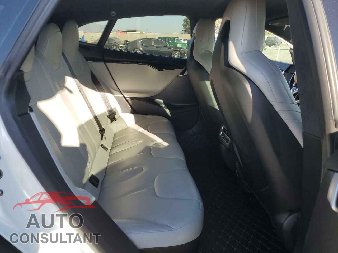 TESLA MODEL S 2016 - 5YJSA1E25GF145374