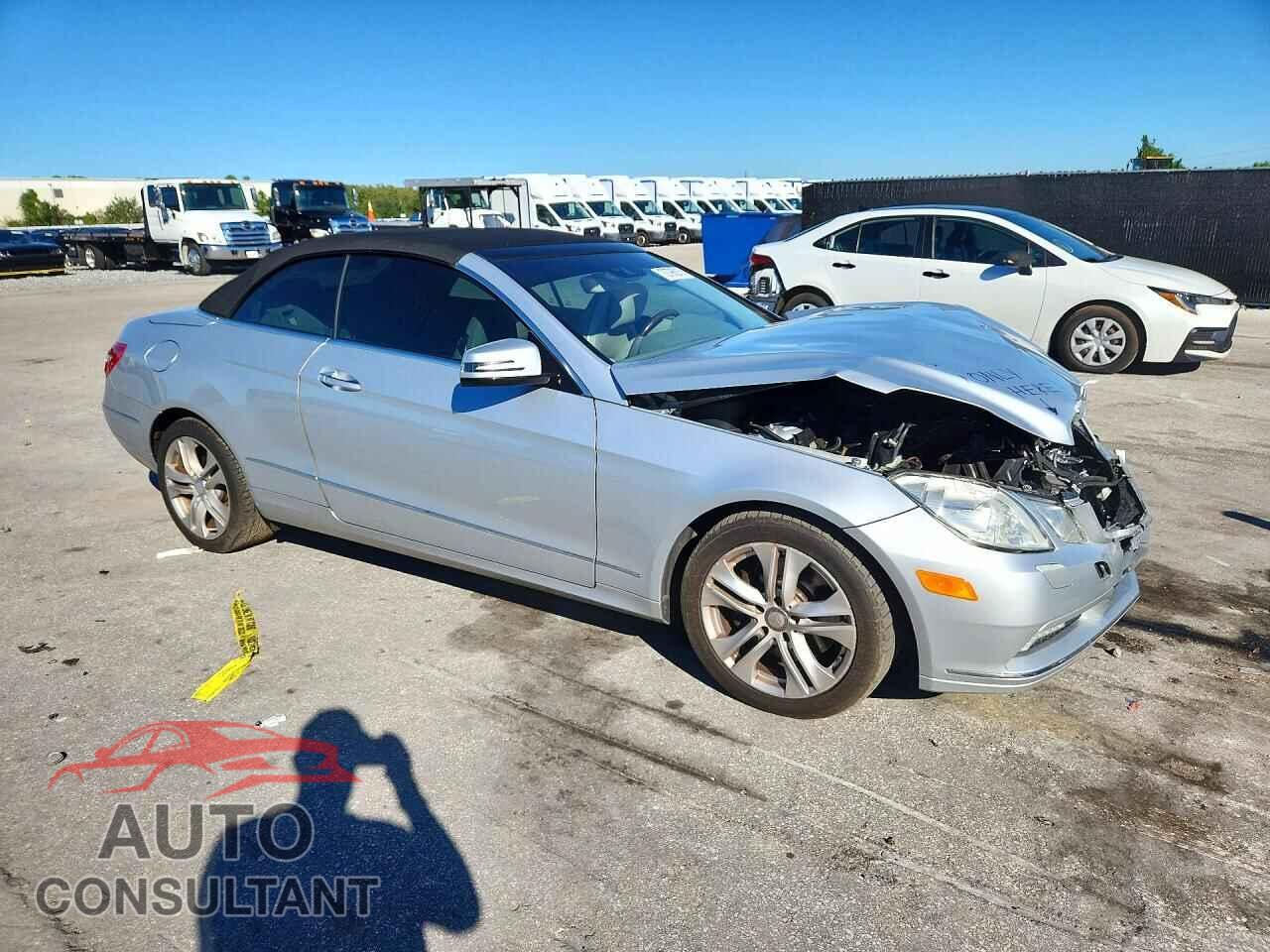 MERCEDES-BENZ E-CLASS 2011 - WDDKK5GF8BF050192