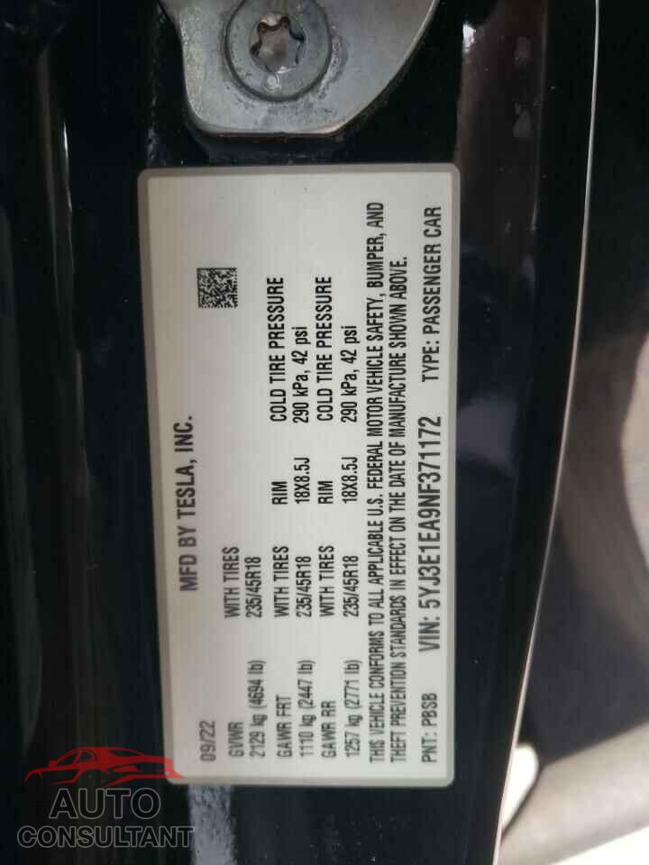 TESLA MODEL 3 2022 - 5YJ3E1EA9NF371172