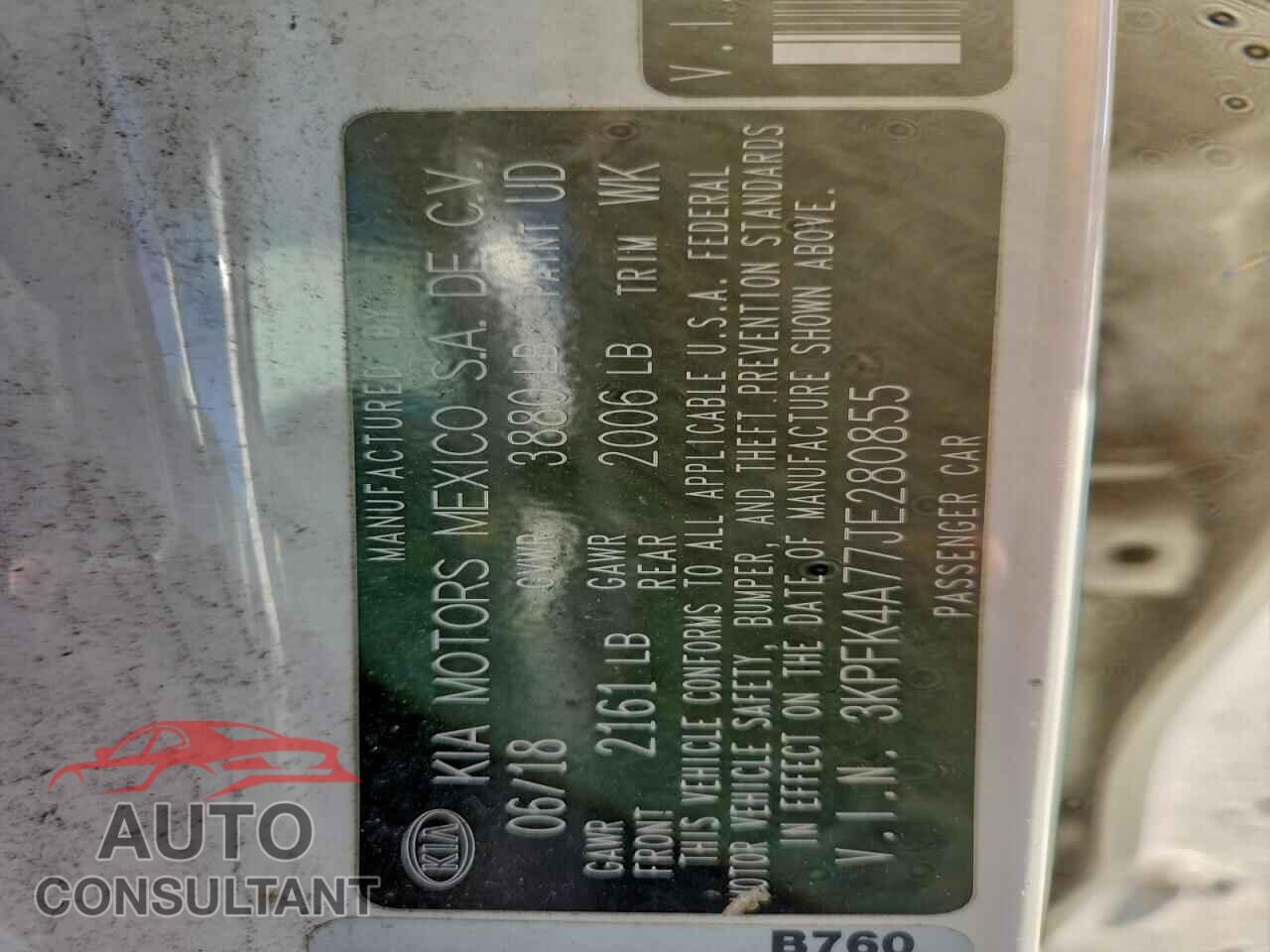 KIA FORTE 2018 - 3KPFK4A77JE280855