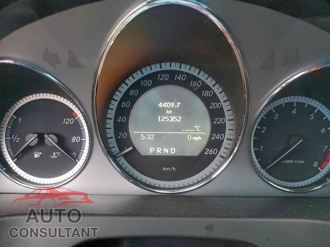 MERCEDES-BENZ C-CLASS 2011 - WDDGF8FB6BF541046