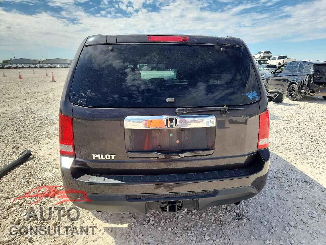 HONDA PILOT 2013 - 5FNYF3H28DB028001