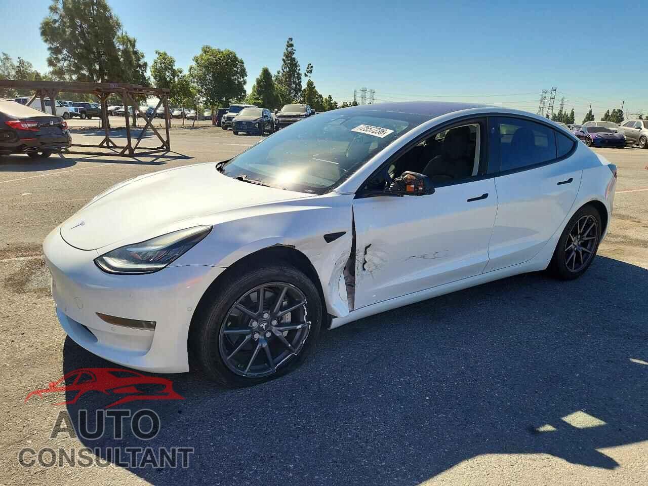 TESLA MODEL 3 2018 - 5YJ3E1EA3JF017271