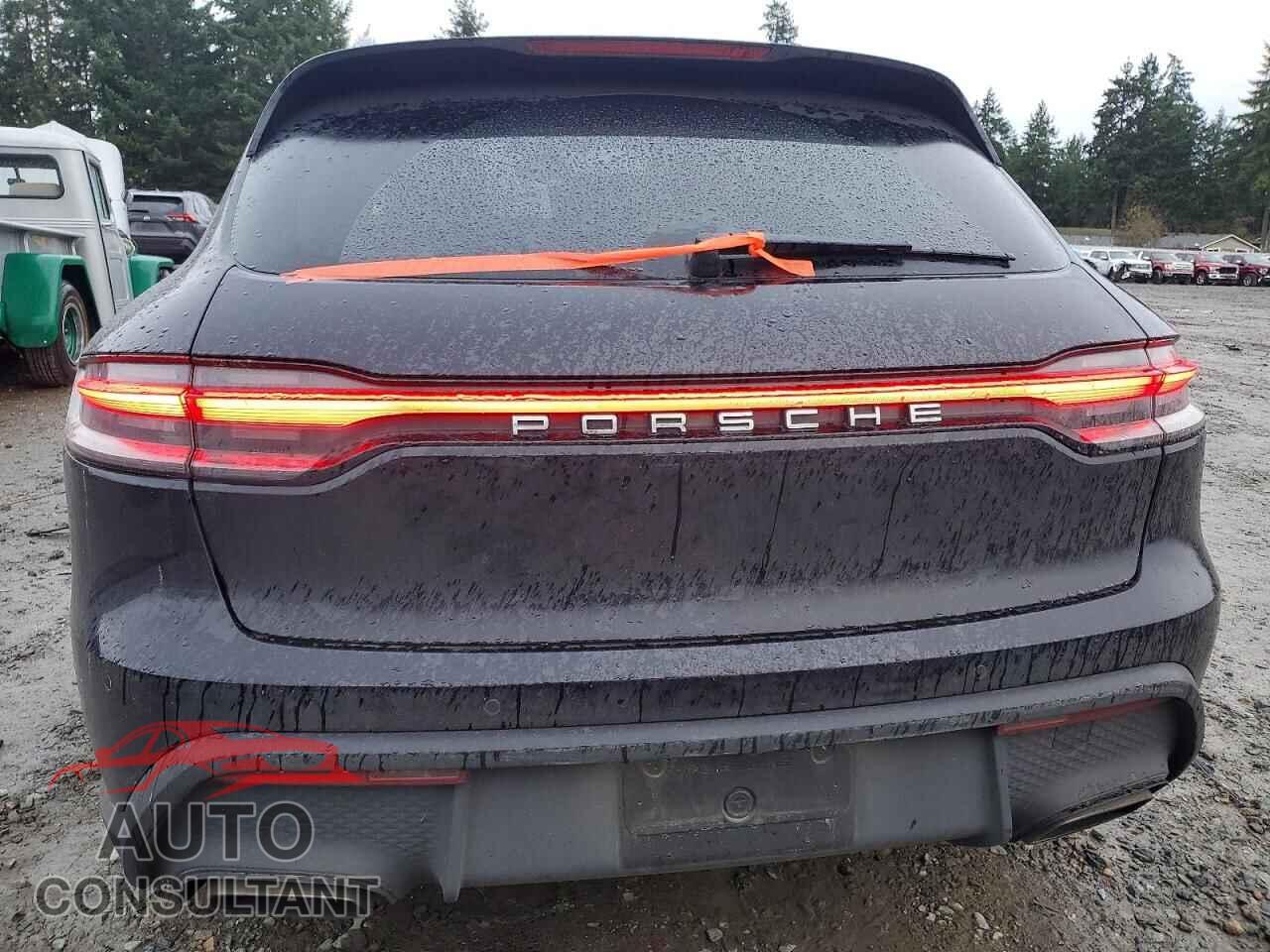 PORSCHE MACAN BASE 2023 - WP1AA2A57PLB00613