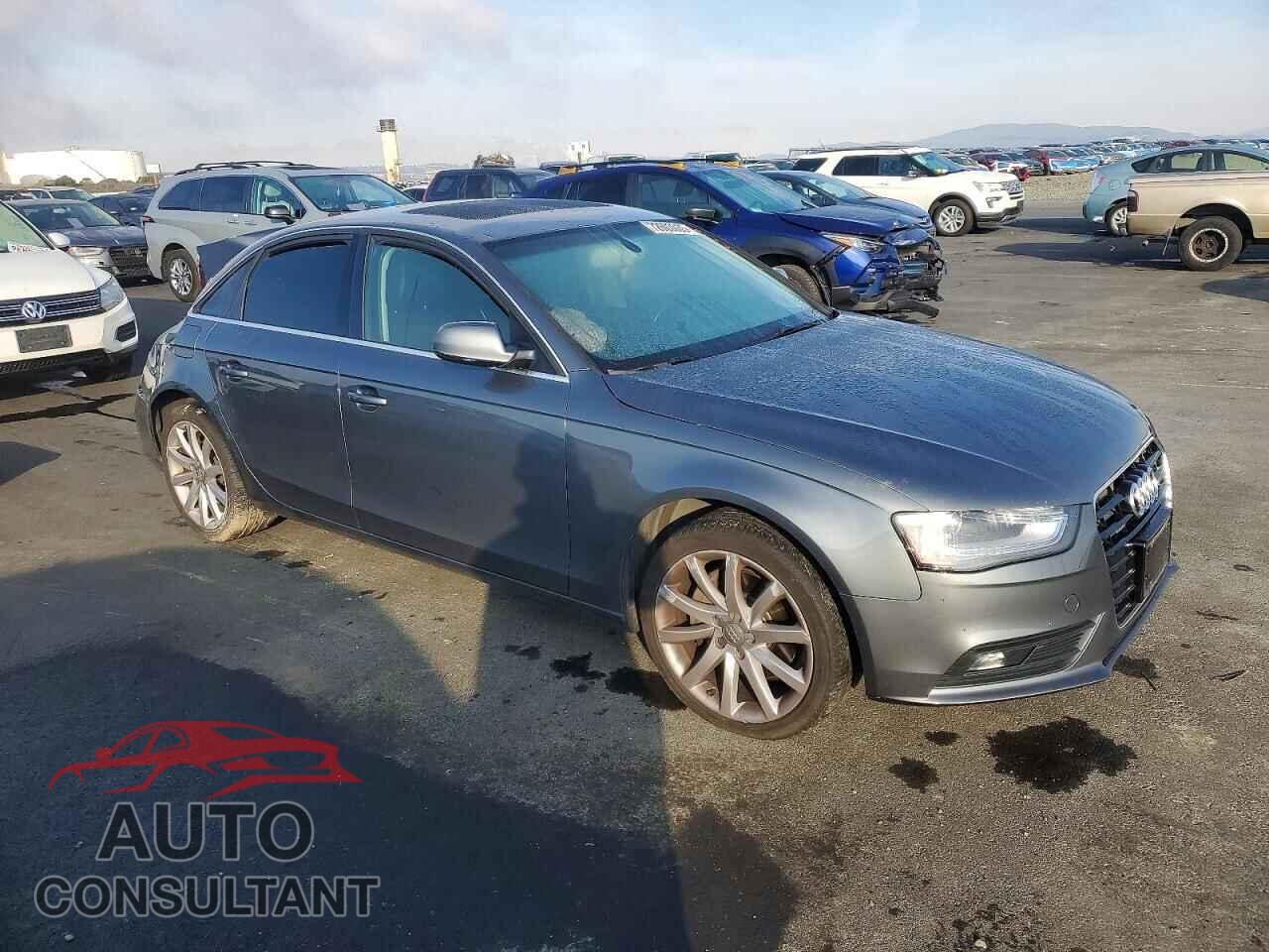 AUDI A4 2013 - WAUFFAFL2DN050534