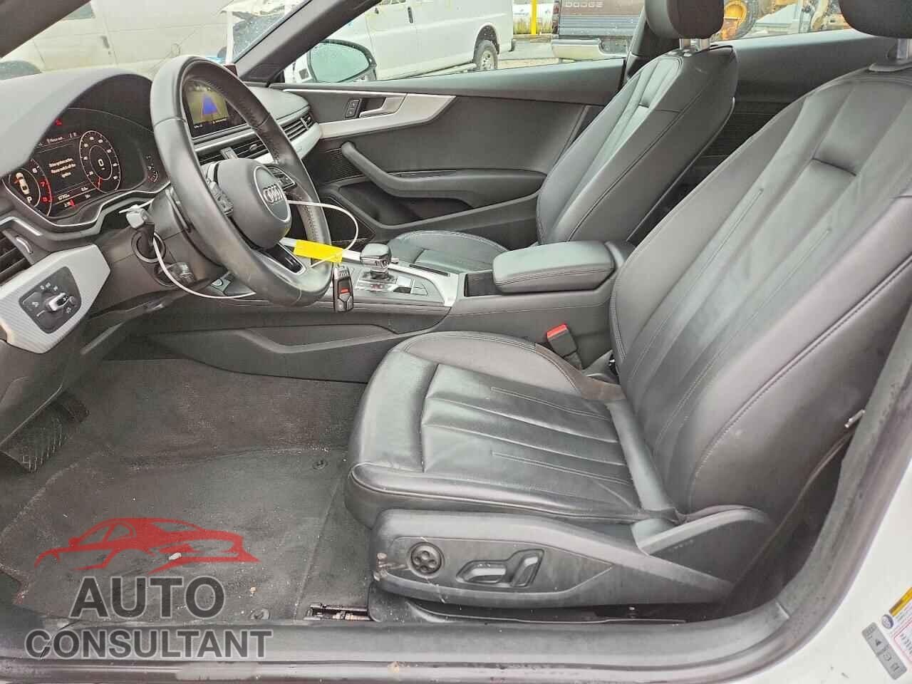 AUDI A5 2018 - WAUPNAF55JA028331