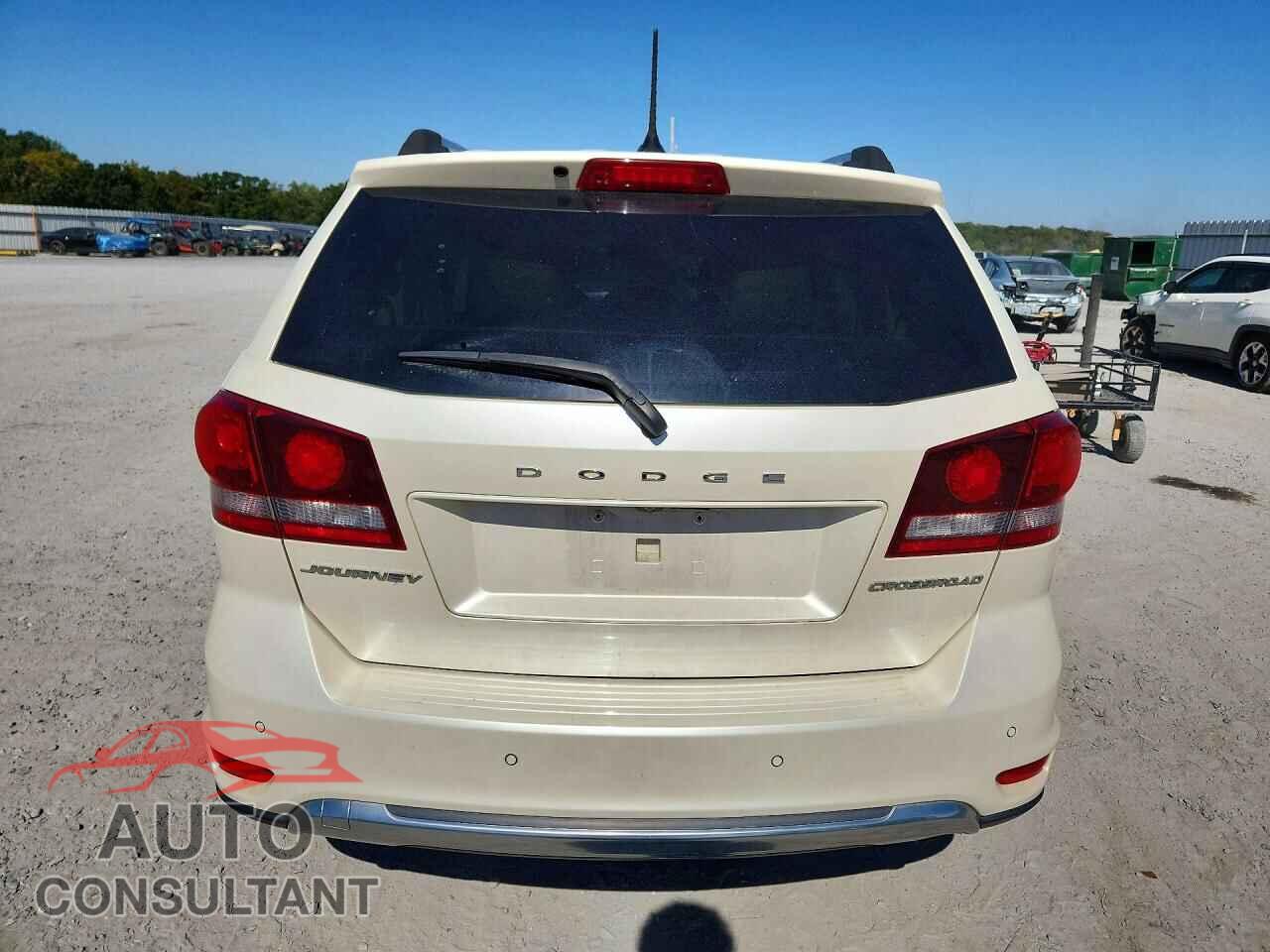 DODGE JOURNEY 2017 - 3C4PDCGB2HT707174