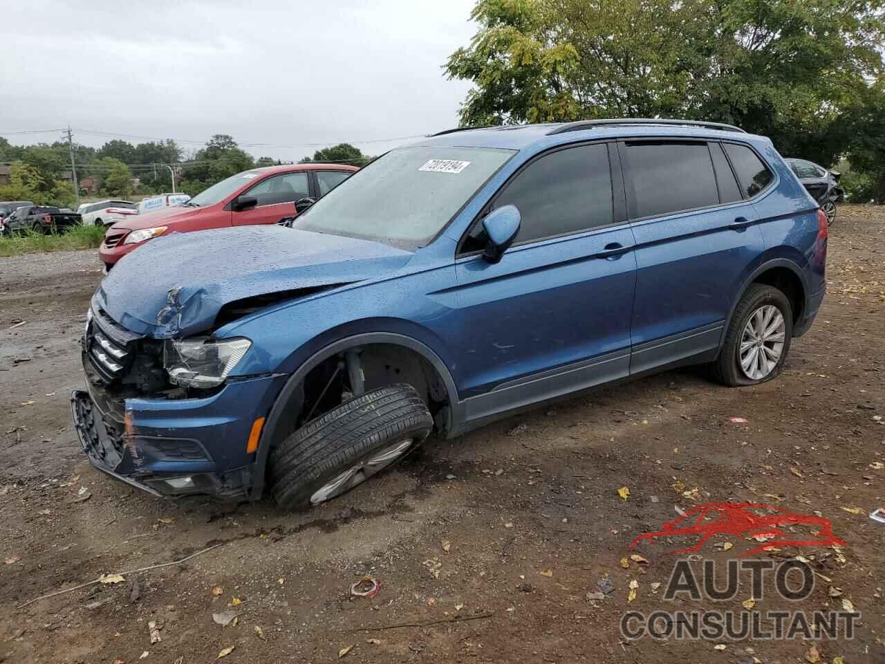 VOLKSWAGEN TIGUAN 2018 - 3VV1B7AX6JM028551