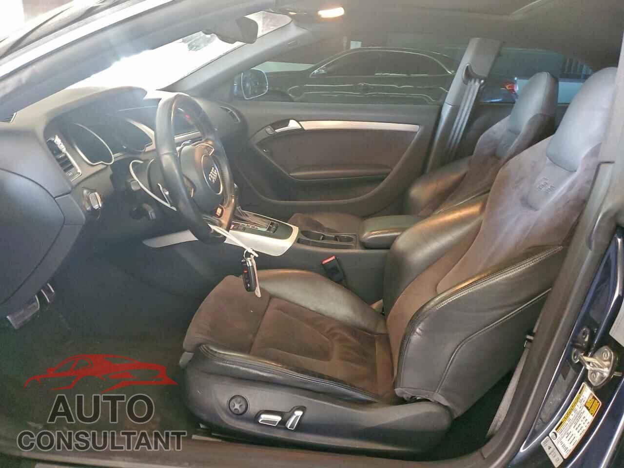 AUDI S5/RS5 2013 - WAUCGAFRXDA050129