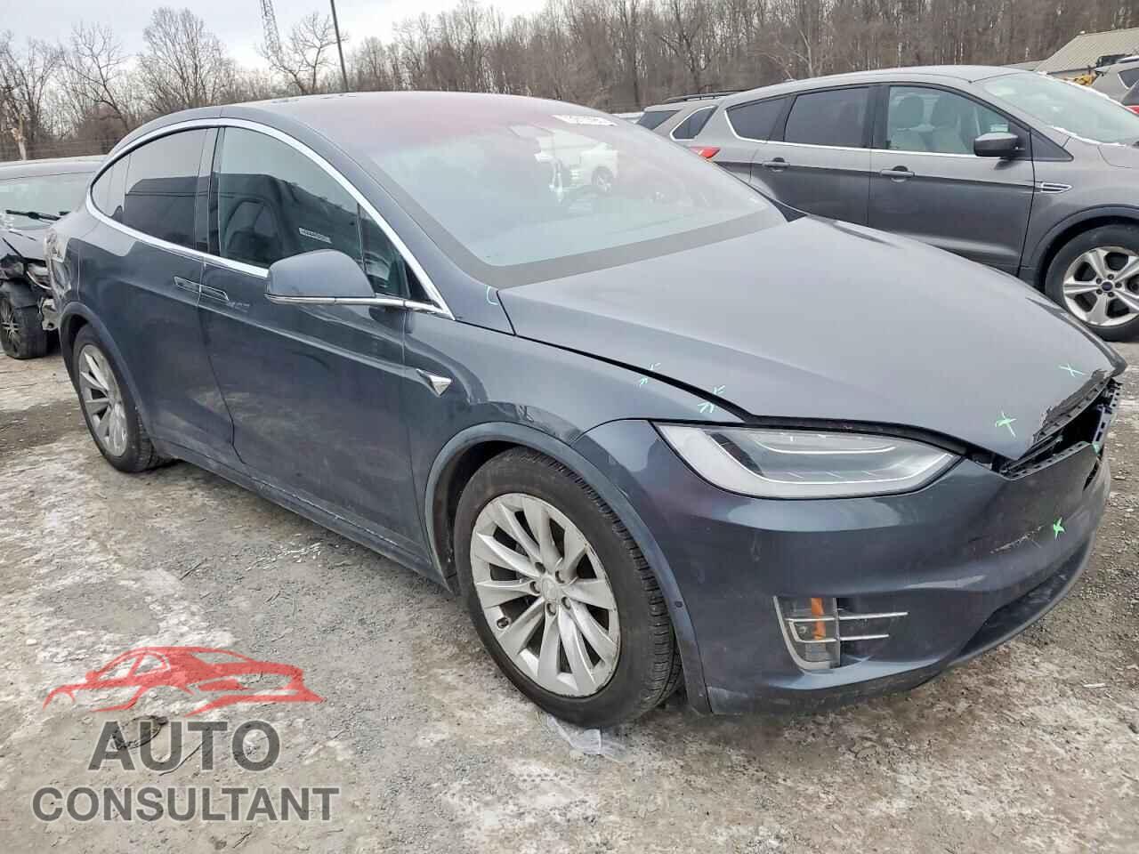 TESLA MODEL X 2016 - 5YJXCBE20GF024239