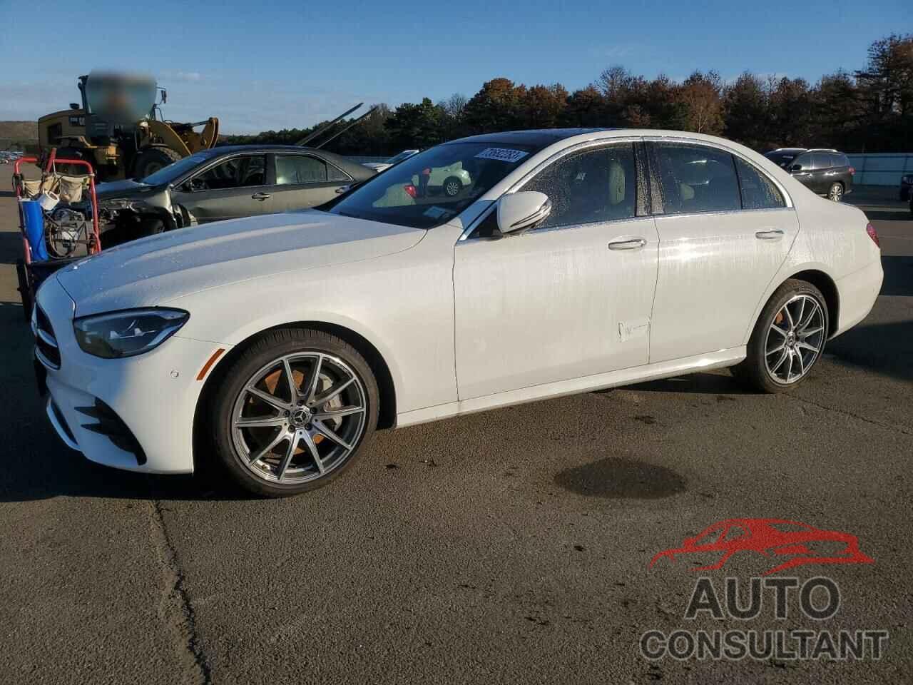 MERCEDES-BENZ E-CLASS 2023 - W1KZF8EB7PB122180
