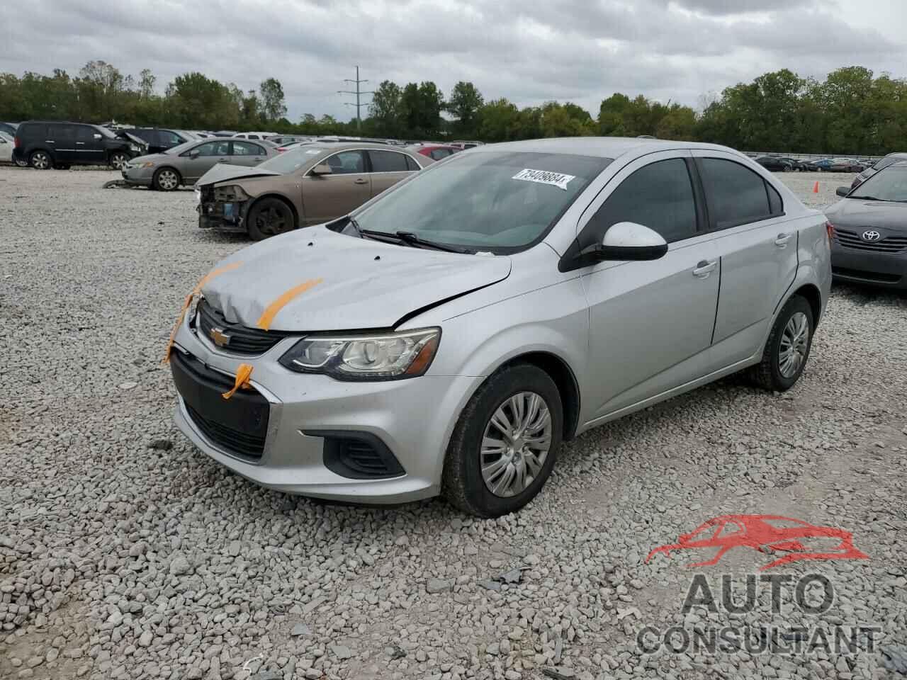 CHEVROLET SONIC 2017 - 1G1JB5SH3H4137526