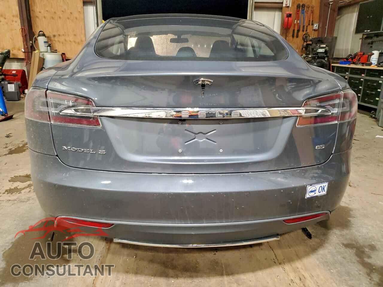 TESLA MODEL S 2014 - 5YJSA1H16EFP40072
