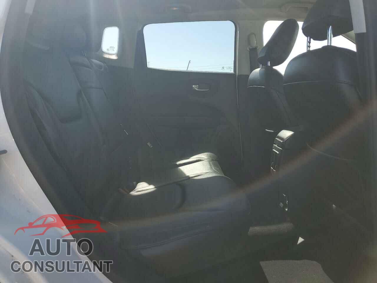 JEEP COMPASS 2017 - 3C4NJDCB1HT610947