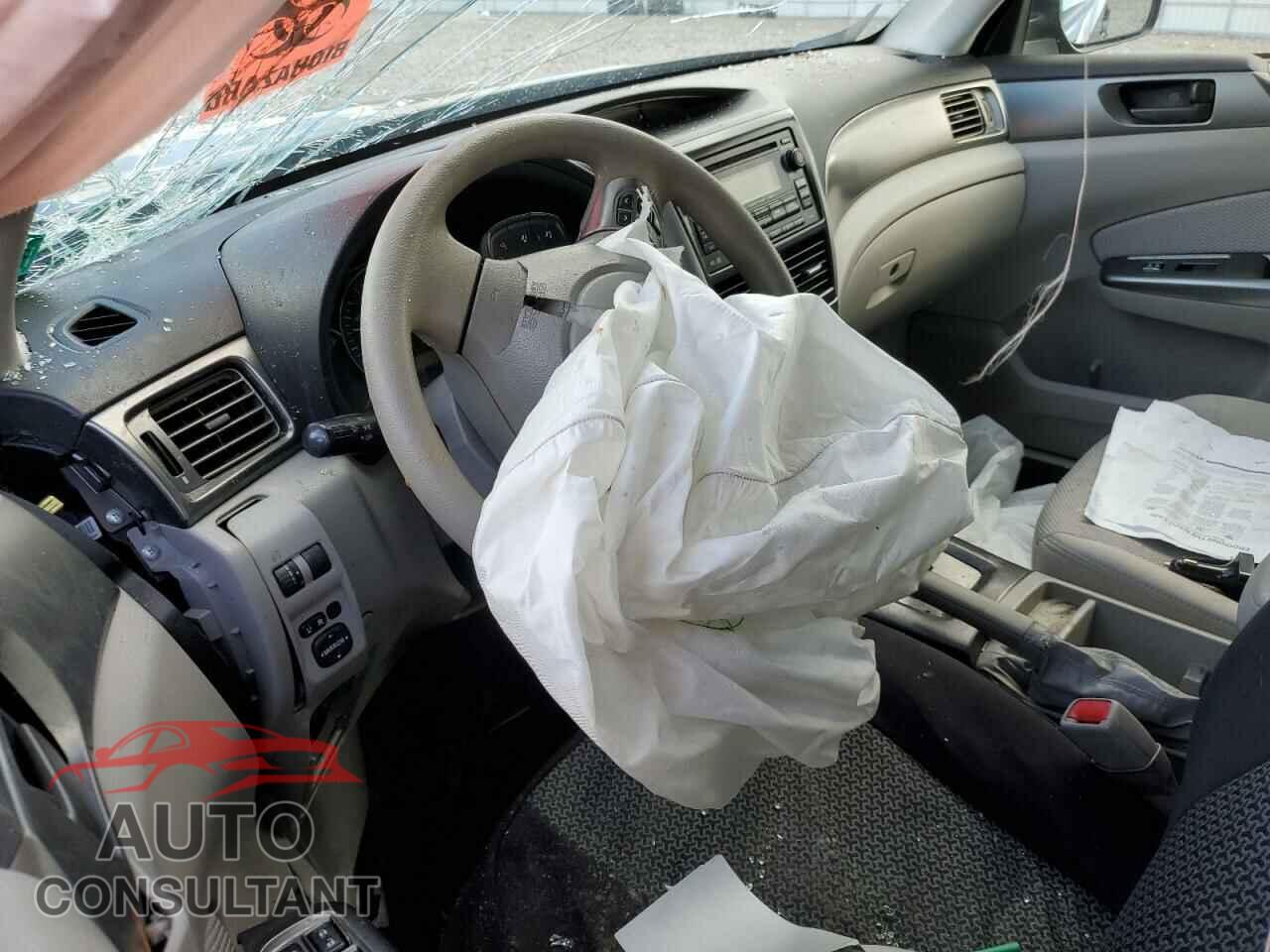 SUBARU FORESTER 2013 - JF2SHAAC1DH444027