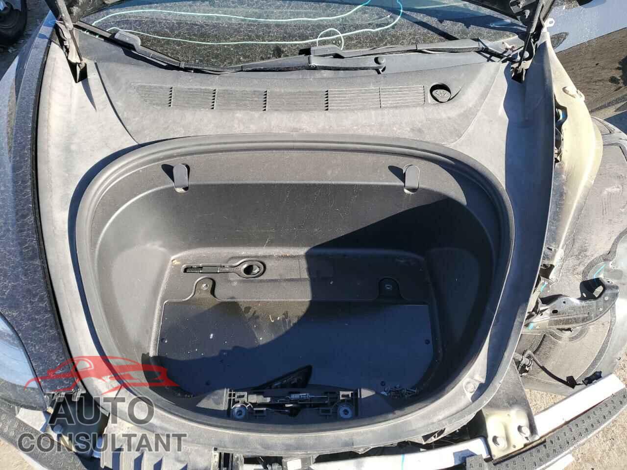 TESLA MODEL 3 2018 - 5YJ3E1EA4JF172976