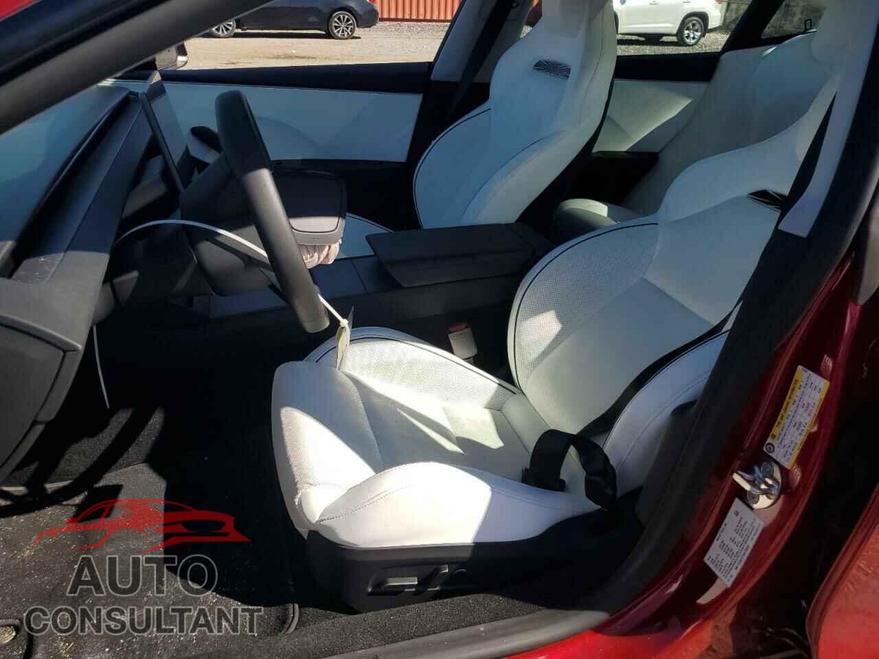 TESLA MODEL 3 2024 - 5YJ3E1ET5RF769597