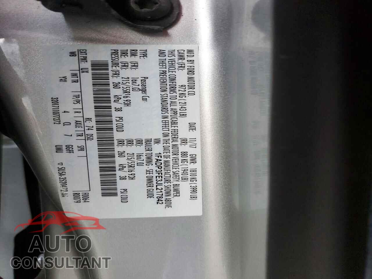 FORD FOCUS 2018 - 1FADP3FE3JL217842