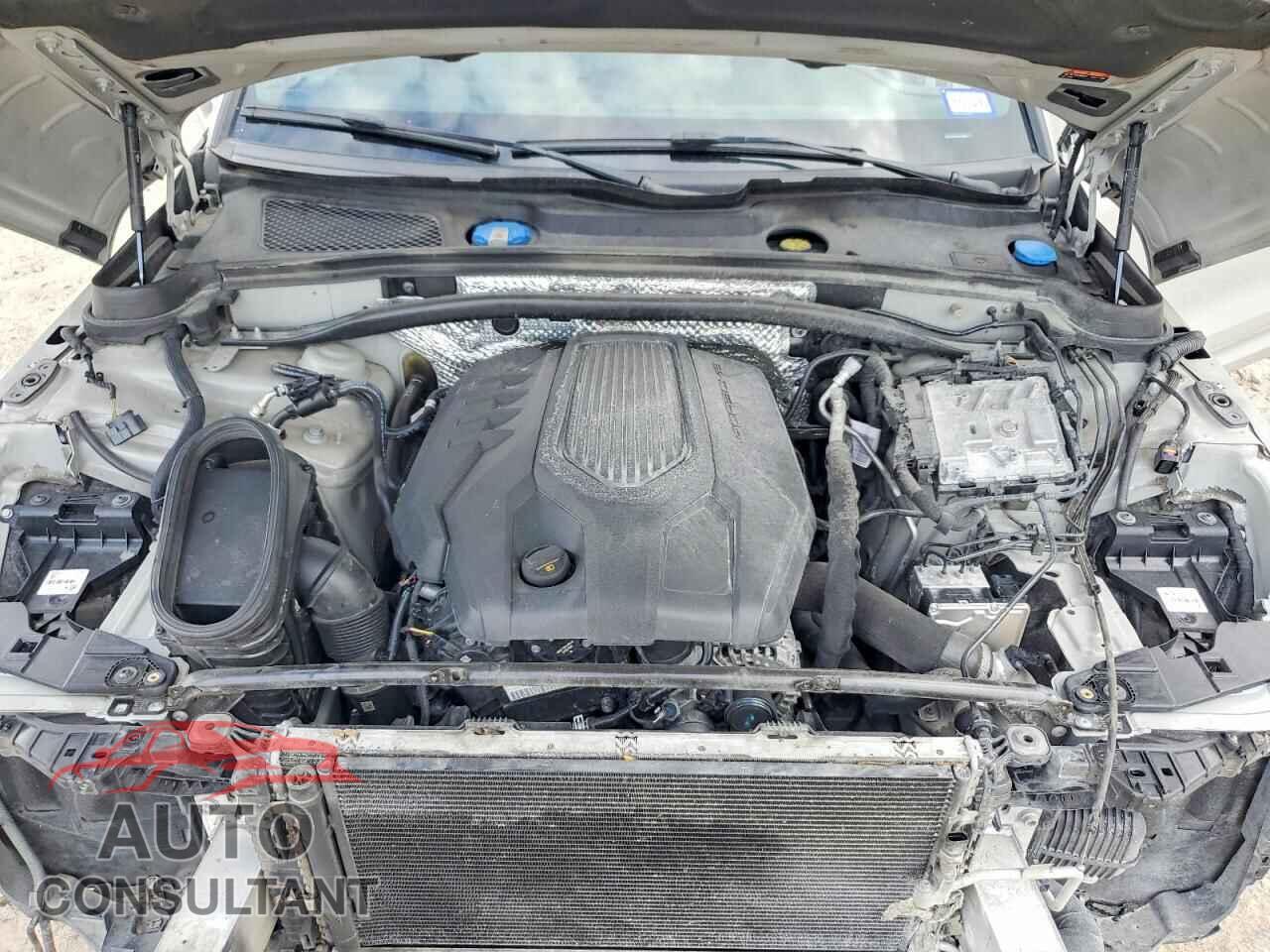 PORSCHE MACAN BASE 2023 - WP1AA2A54PLB02657