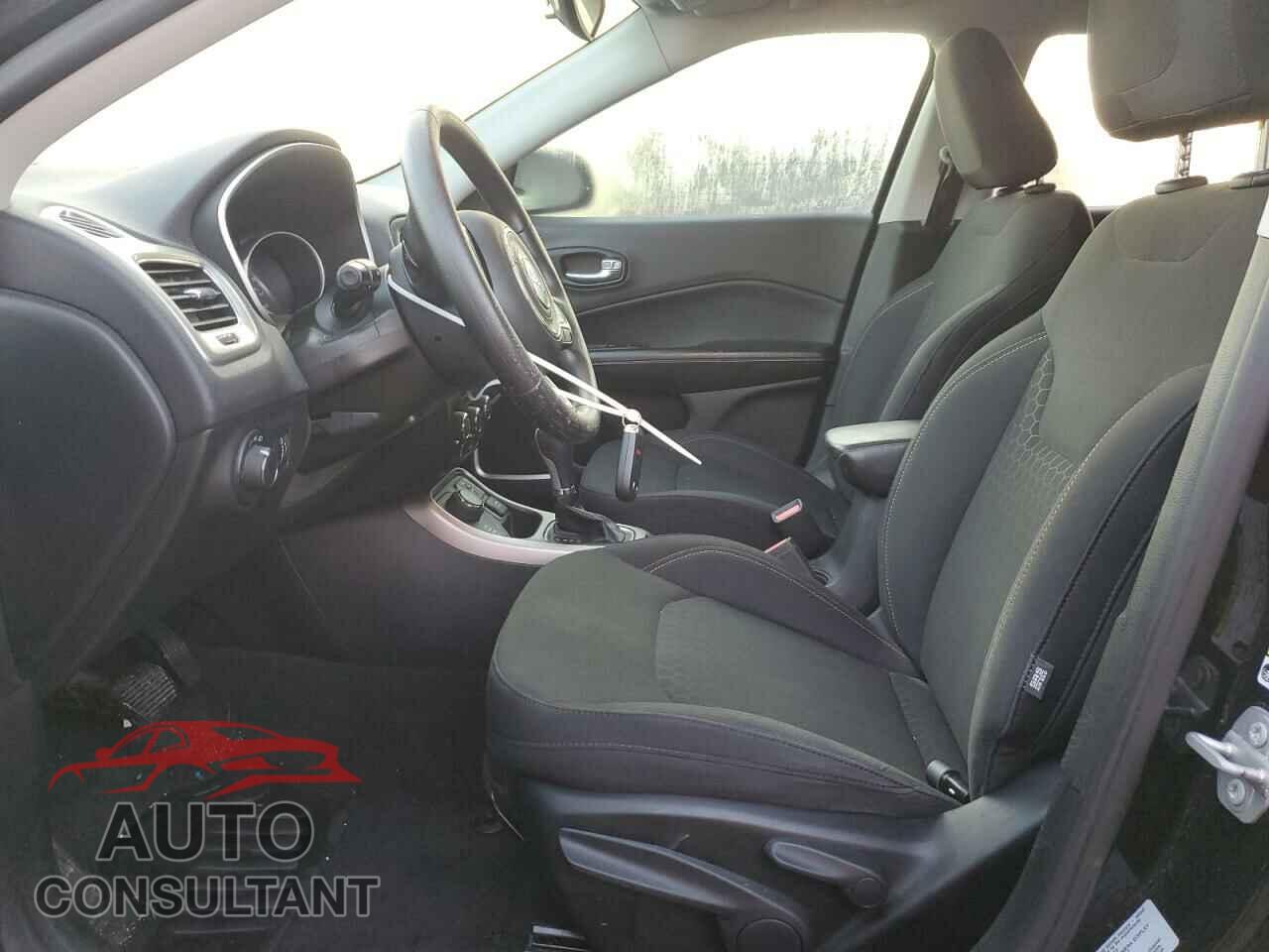 JEEP COMPASS 2017 - 3C4NJDAB5HT656445