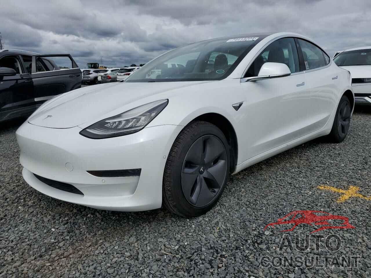 TESLA MODEL 3 2020 - 5YJ3E1EAXLF659084