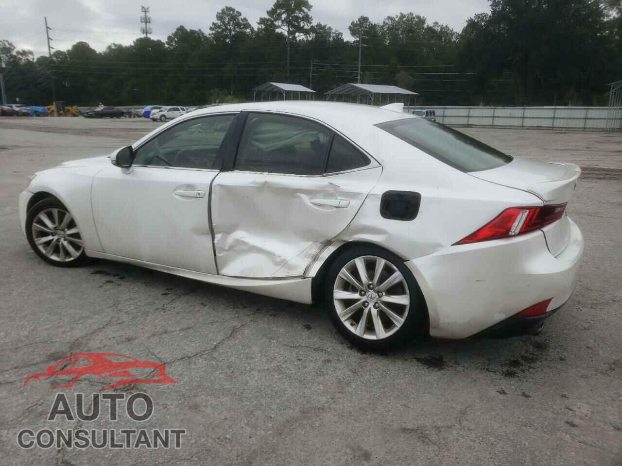 LEXUS IS 2016 - JTHBA1D29G5011632