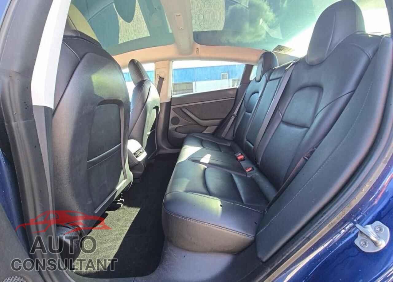 TESLA MODEL 3 2021 - 5YJ3E1EA9MF090469
