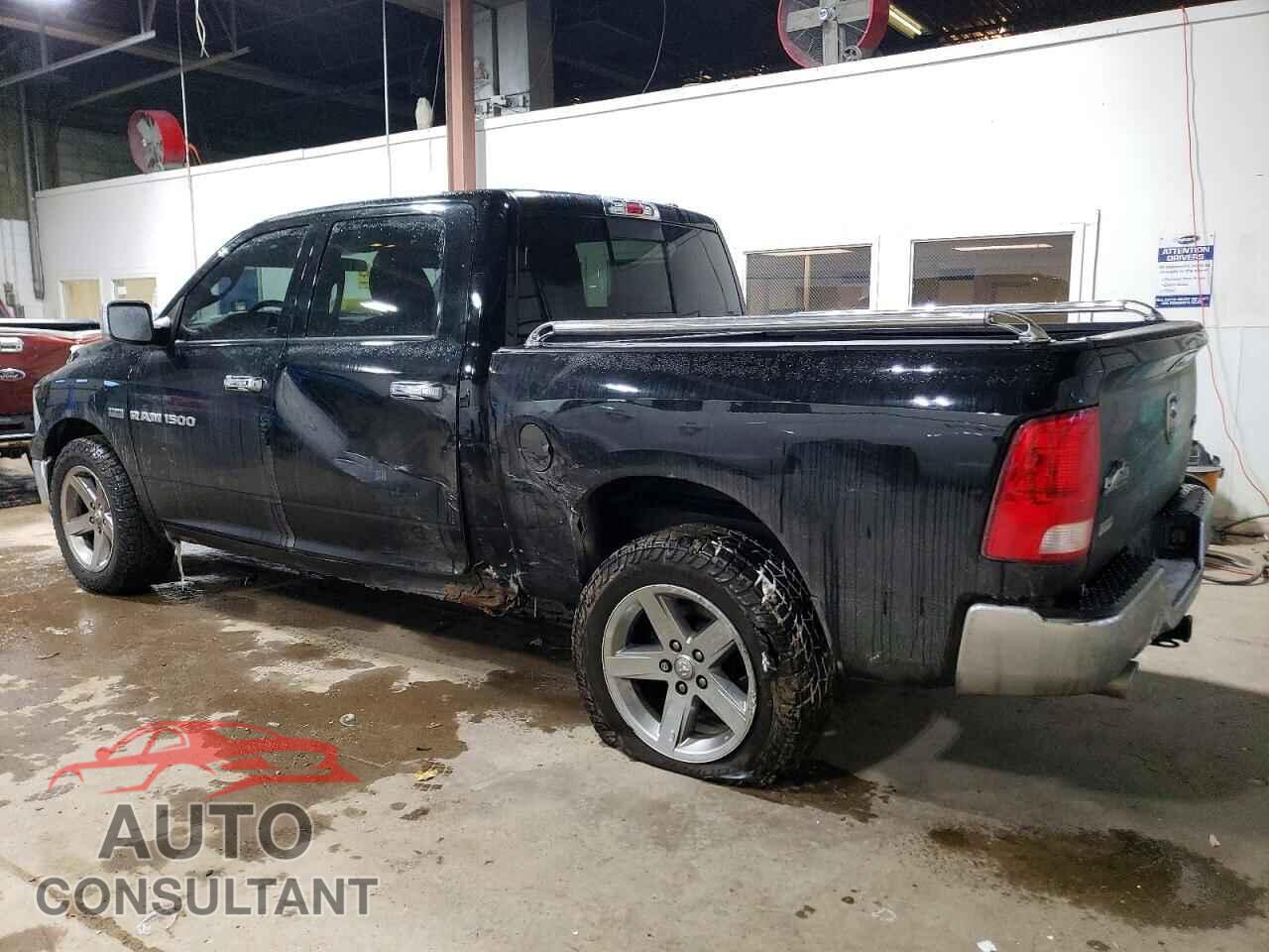 DODGE RAM 1500 2012 - 1C6RD7LT1CS178655