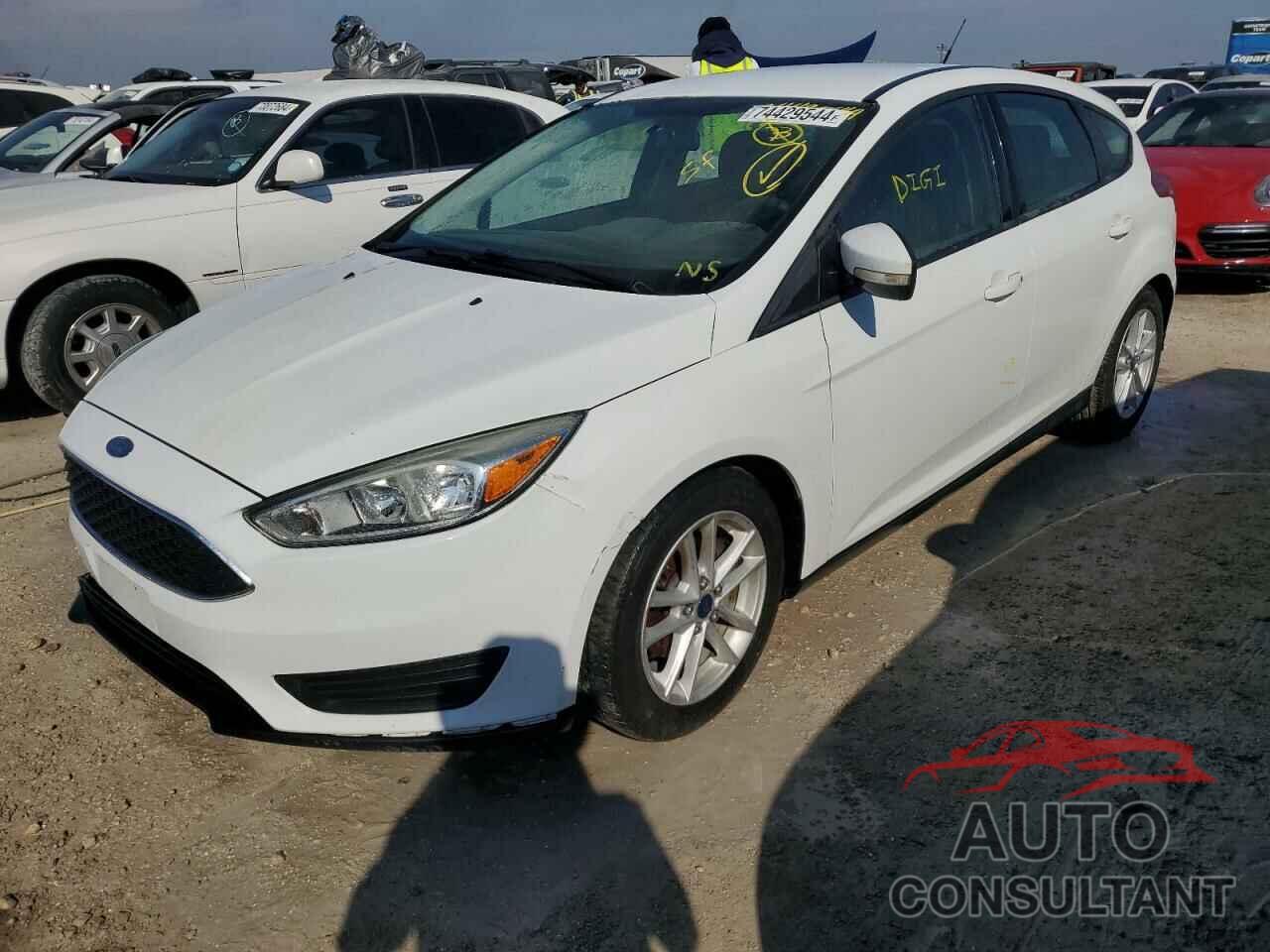 FORD FOCUS 2015 - 1FADP3K2XFL223477