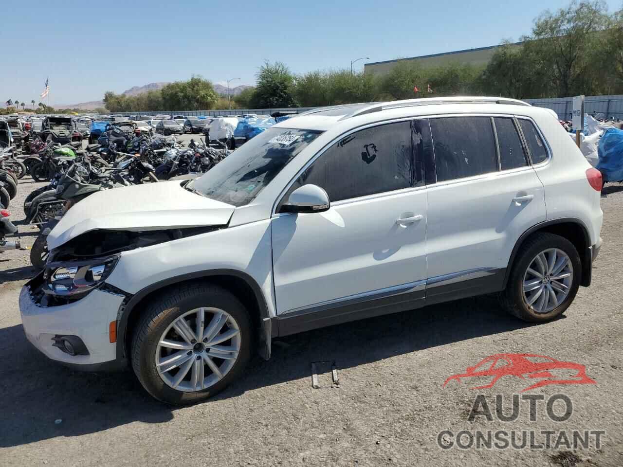 VOLKSWAGEN TIGUAN 2016 - WVGBV7AX0GW519275