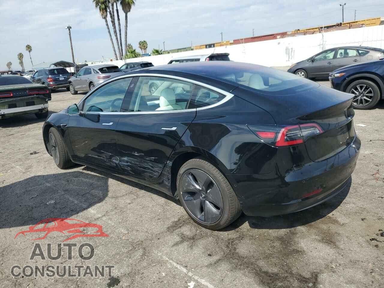 TESLA MODEL 3 2018 - 5YJ3E1EA5JF166426