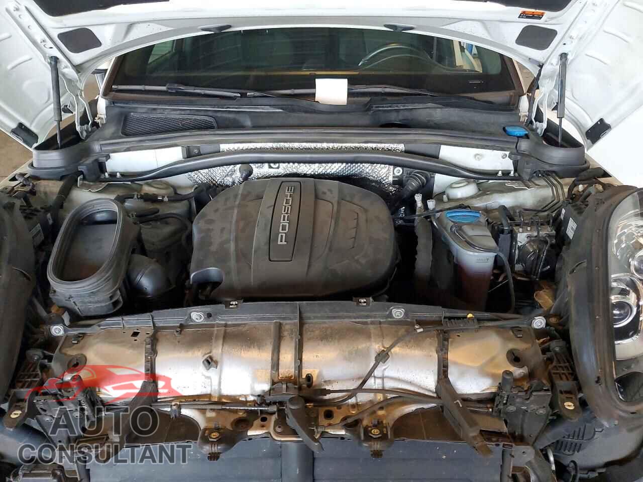 PORSCHE MACAN 2018 - WP1AA2A58JLB14754