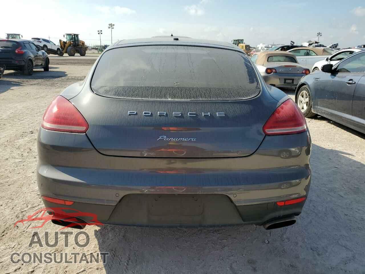PORSCHE PANAMERA 2016 - WP0AA2A76GL007889