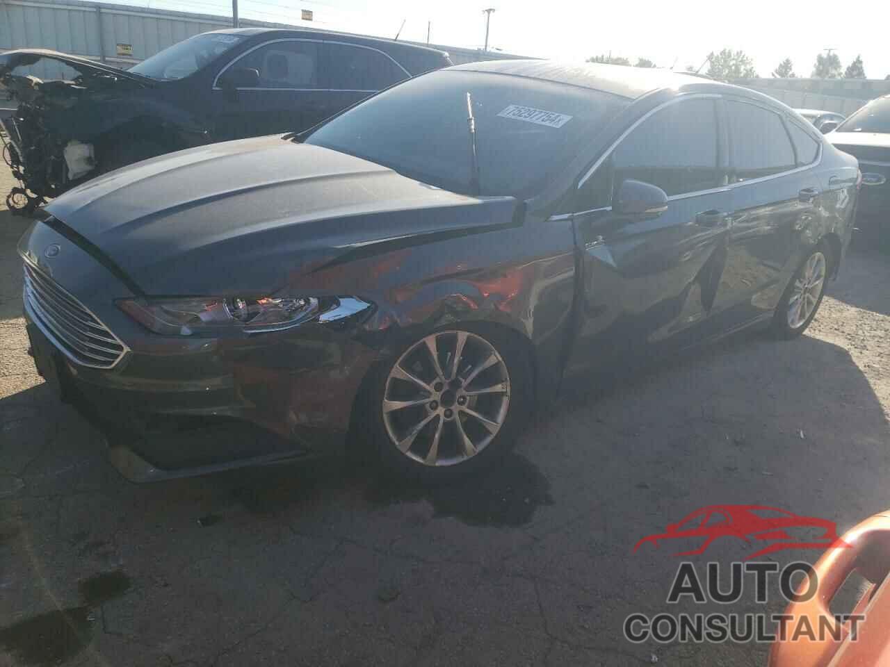 FORD FUSION 2017 - 3FA6P0H76HR282282