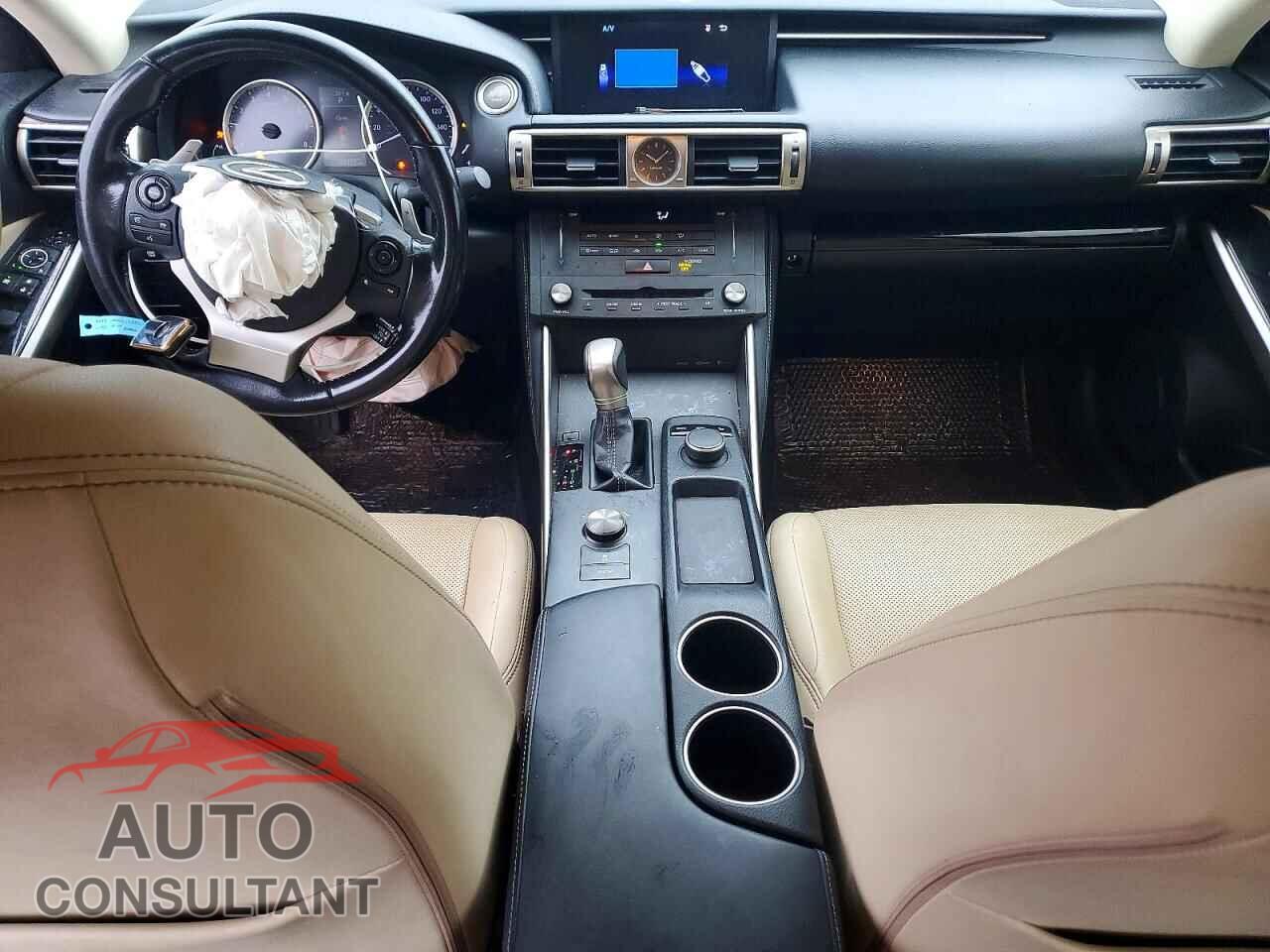 LEXUS IS 2015 - JTHBF1D24F5080809