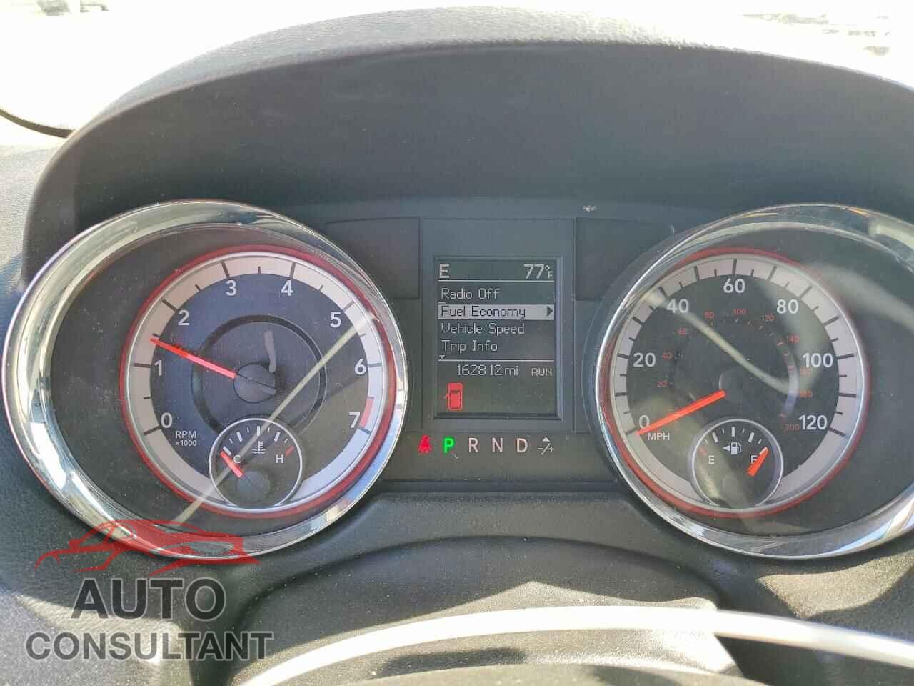 DODGE CARAVAN 2011 - 2D4RN5DG7BR629389