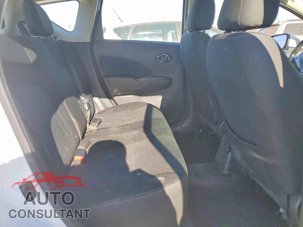 NISSAN VERSA 2016 - 3N1CE2CP4GL402610