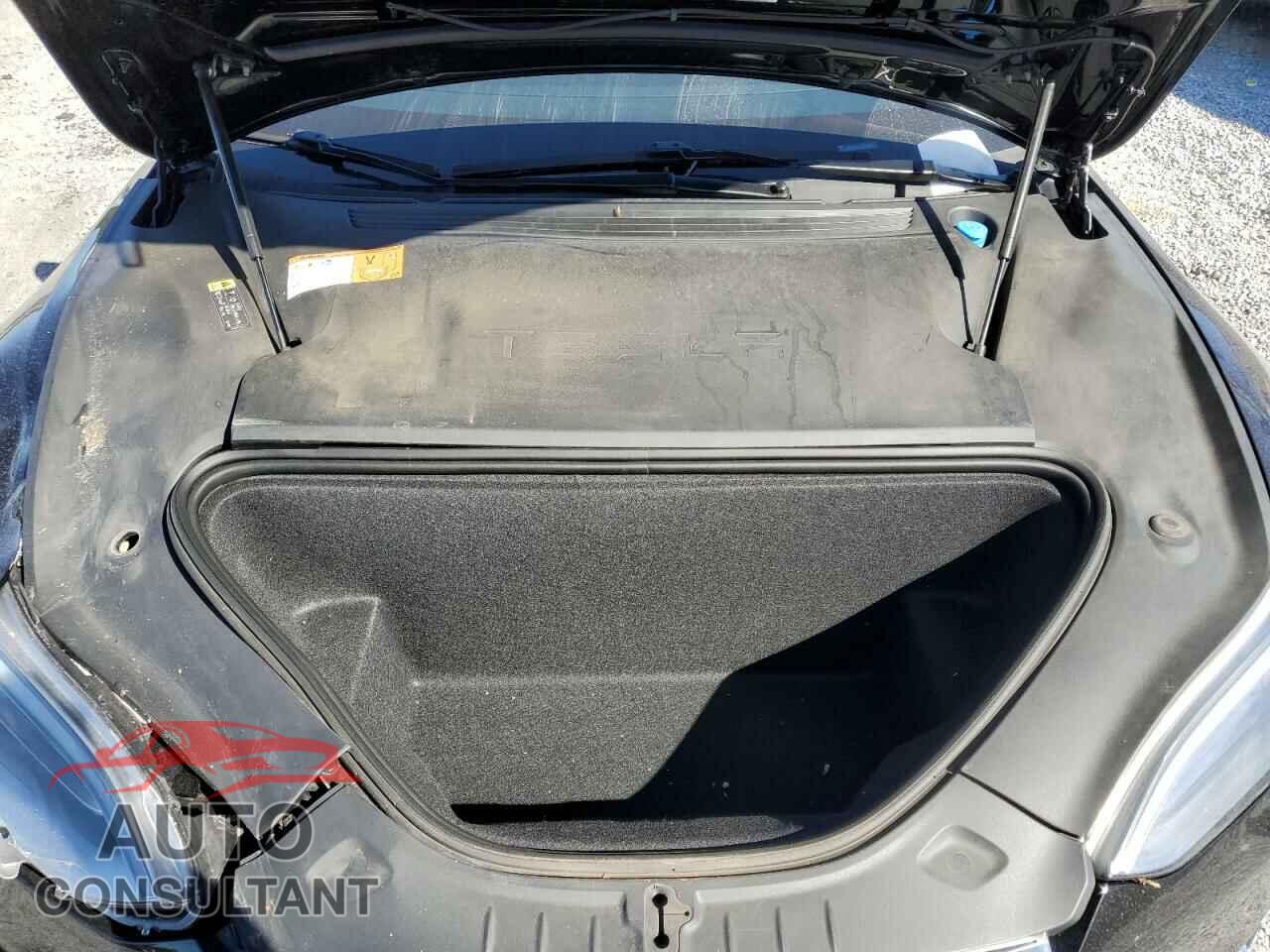 TESLA MODEL S 2017 - 5YJSA1E2XHF232964