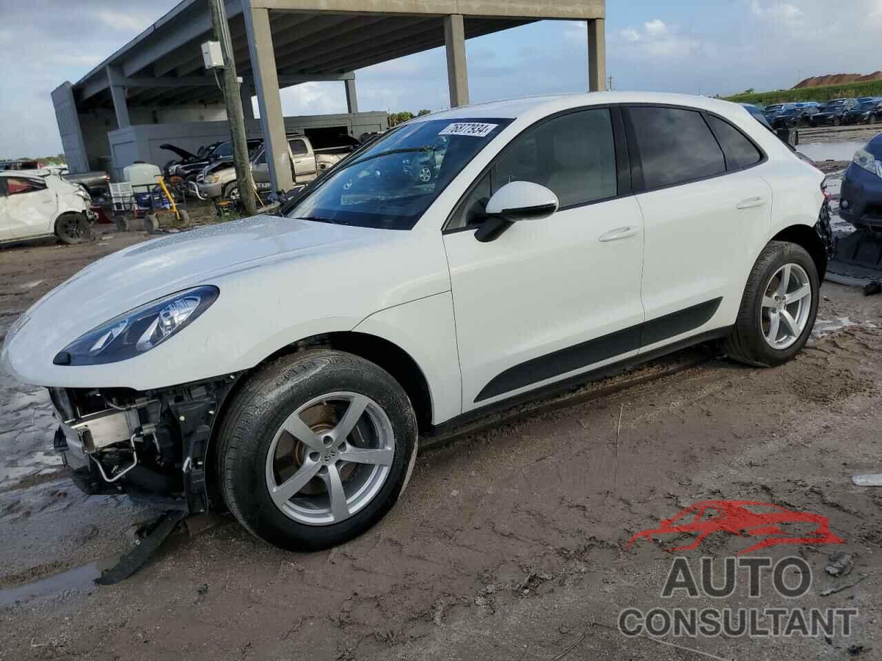 PORSCHE MACAN 2018 - WP1AA2A51JLB03319