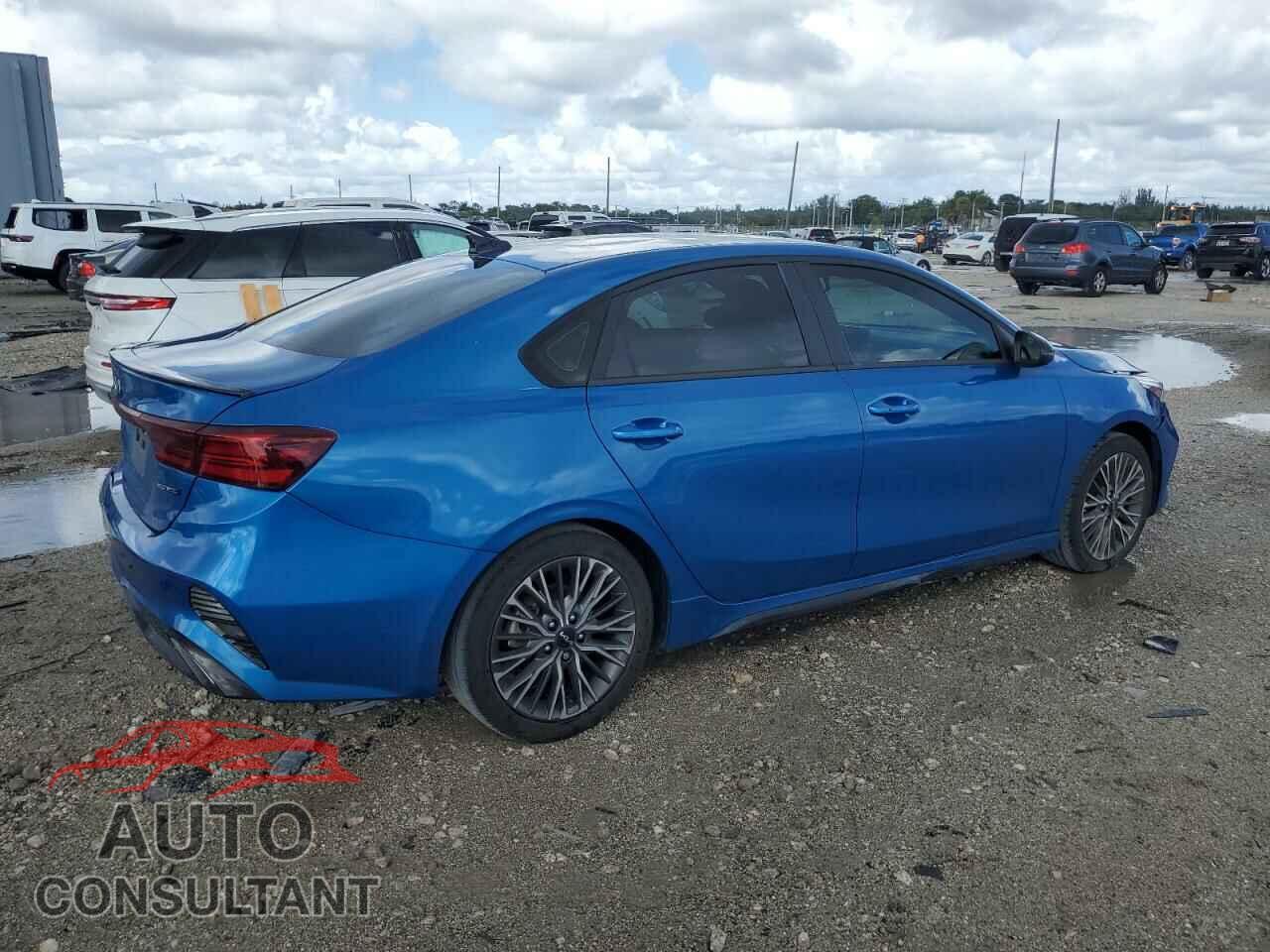 KIA FORTE 2023 - 3KPF54AD1PE517085