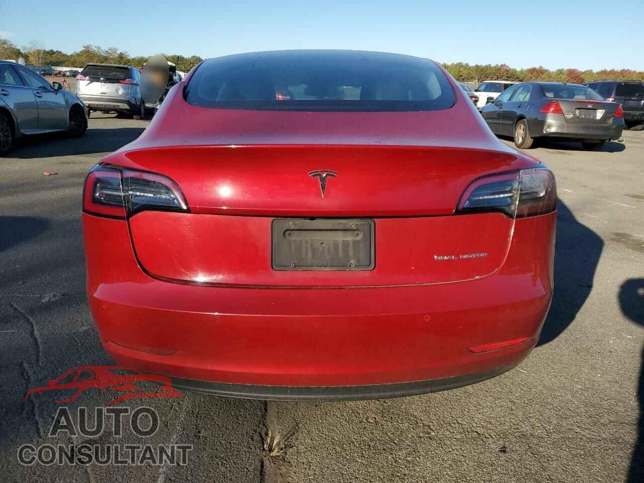 TESLA MODEL 3 2021 - 5YJ3E1EB6MF988102