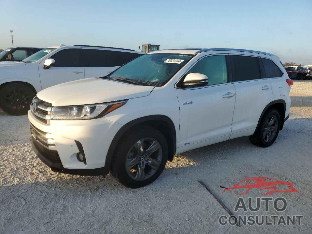 TOYOTA HIGHLANDER 2017 - 5TDDGRFH7HS029969